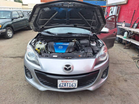 2013 Mazda MAZDA3 i Grand Touring