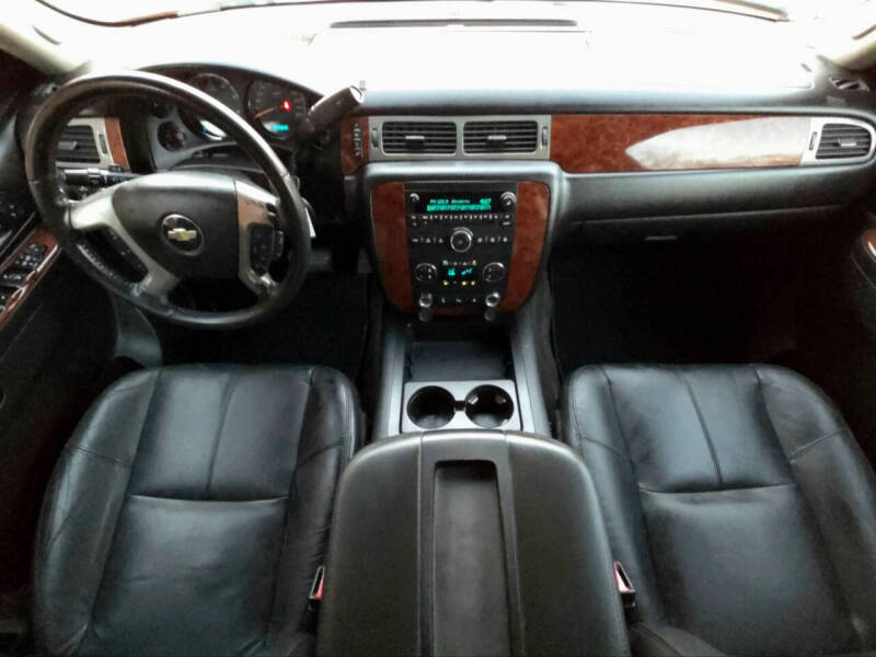 2011 Chevrolet Avalanche LT