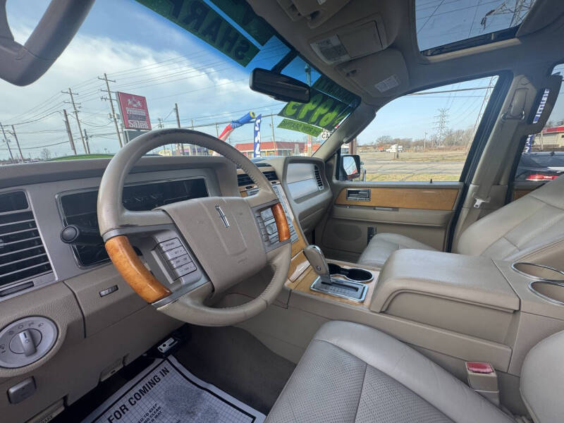 2008 Lincoln Navigator