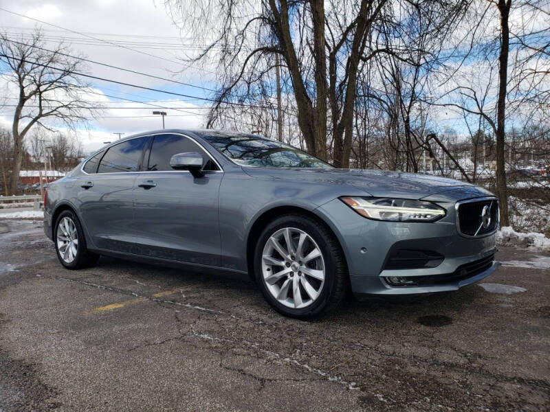 2018 Volvo S90 T6 Momentum