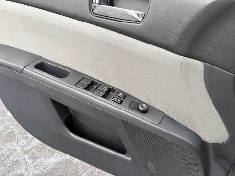 2010 Nissan Sentra 2.0 SR