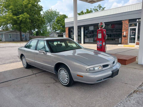 1998 Oldsmobile Eighty-Eight for sale at Milton Motors Of Alton in Alton IL