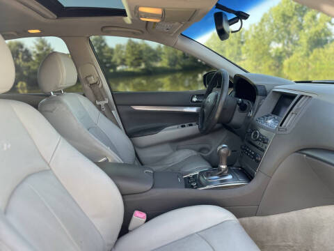 2011 Infiniti G37 Sedan x