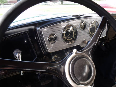 1932 Oldsmobile F-32