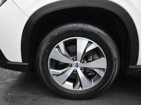 2023 Subaru Ascent Premium 8-Passenger