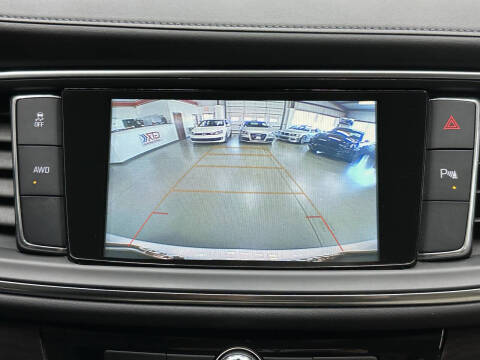 2018 Buick Enclave Essence