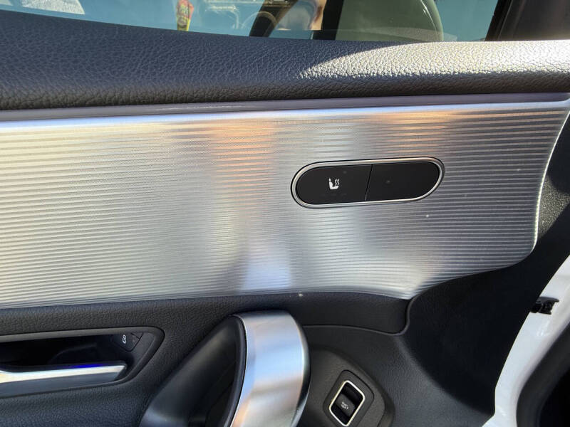 2022 Mercedes-Benz A-Class A 220