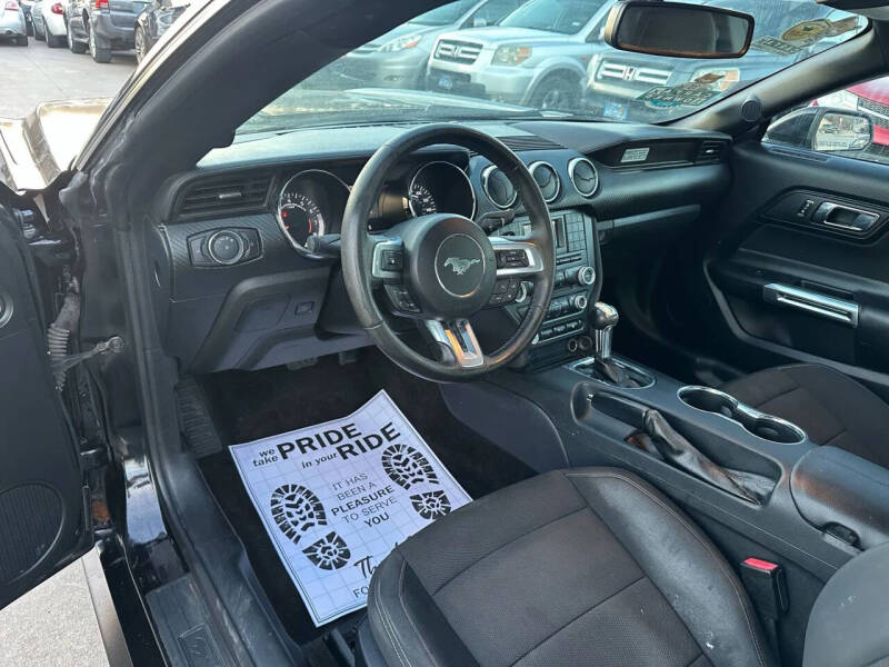2015 Ford Mustang V6