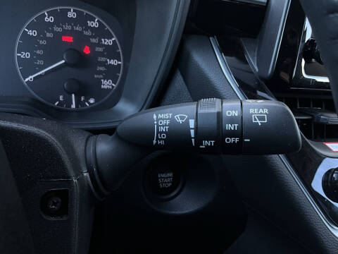 2025 Toyota Corolla Cross LE