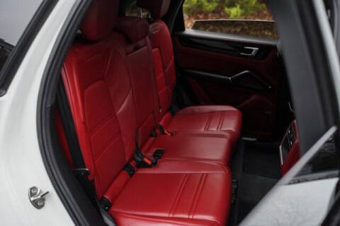 2021 Porsche Cayenne S