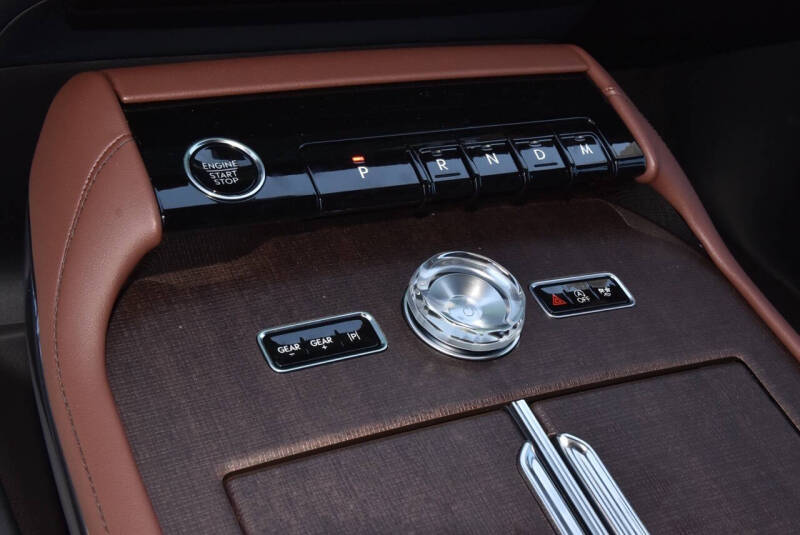 2025 Lincoln Navigator Reserve