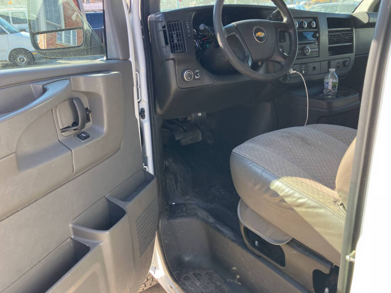 2015 Chevrolet Express 2500