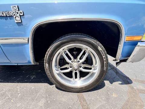 1987 Chevrolet R/V 10 Series