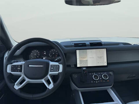 2025 Land Rover Defender 110 P300 S