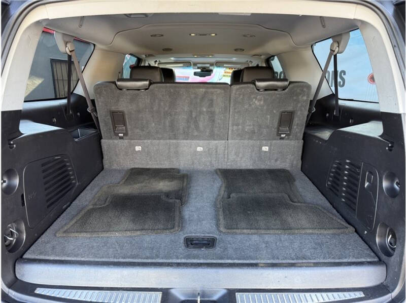 2016 Chevrolet Suburban LT