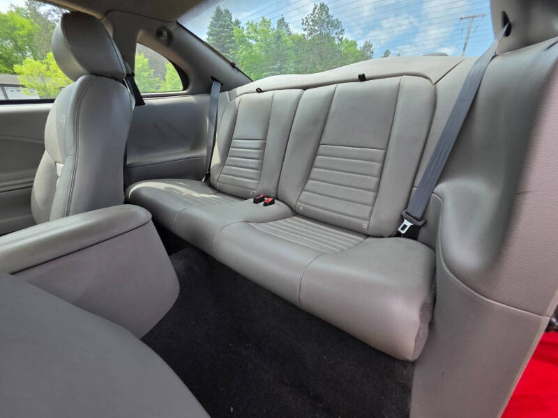 2004 Ford Mustang GT Deluxe
