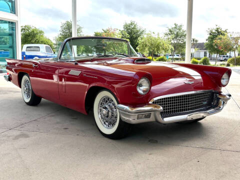 1957 Ford Thunderbird
