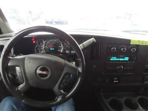 2024 GMC Savana 2500