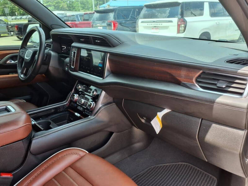 2024 GMC Yukon Denali Ultimate