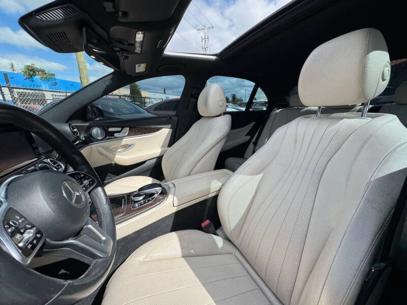 2019 Mercedes-Benz E-Class E 300