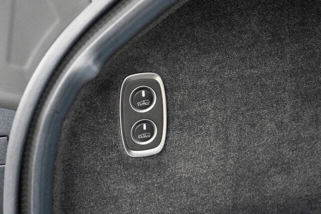 2024 Aston Martin DBX 707