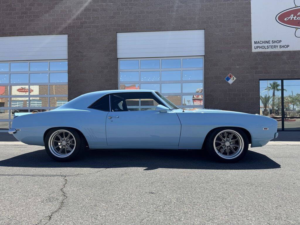 1969 Chevrolet Camaro 2
