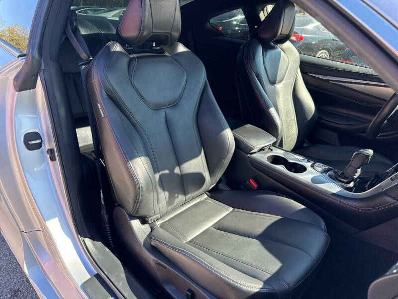 2017 Infiniti Q60 3.0T Premium