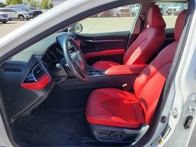 2023 Toyota Camry Hybrid XSE