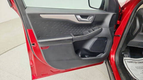 2020 Ford Escape Hybrid SE Sport