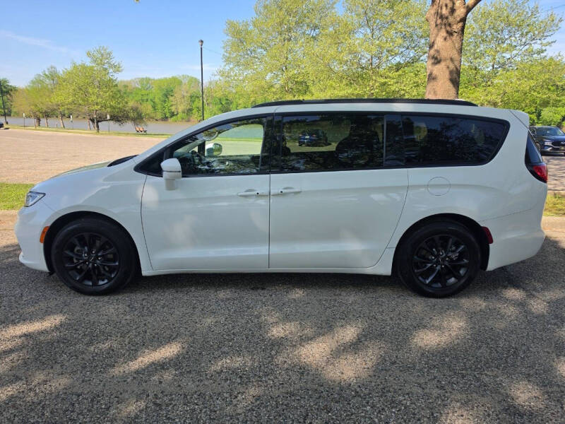 2021 Chrysler Pacifica Touring