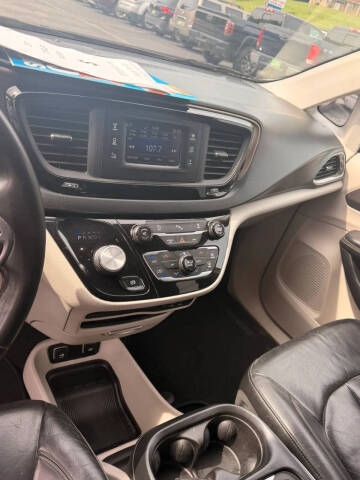 2017 Chrysler Pacifica