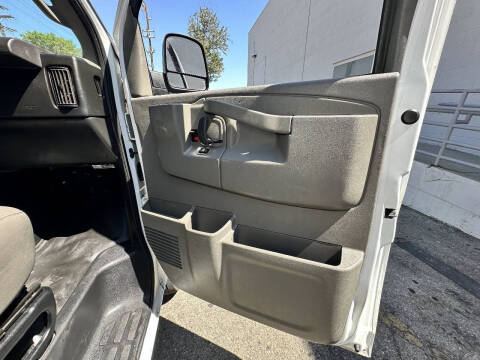 2018 Chevrolet Express 2500