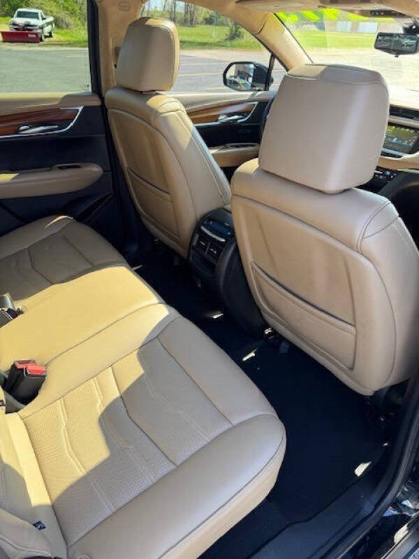 2018 Cadillac XT5 Platinum