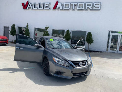 2018 Nissan Altima for sale at Value Motors Company in Marrero LA