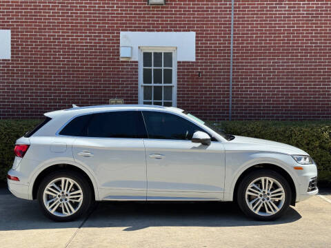 2019 Audi Q5 quattro Prestige 45 TFSI