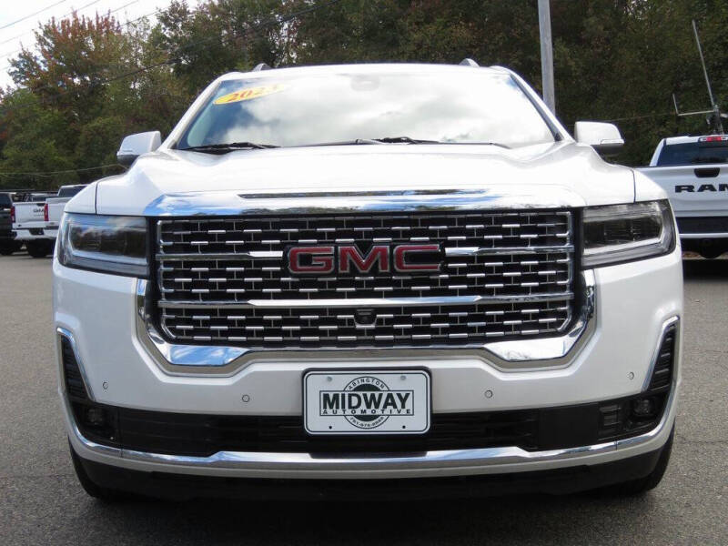 2023 GMC Acadia Denali