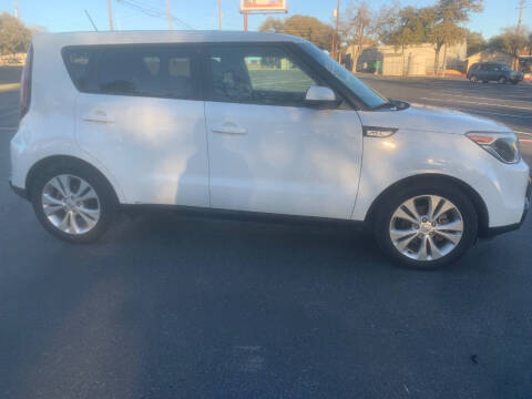 2016 Kia Soul +
