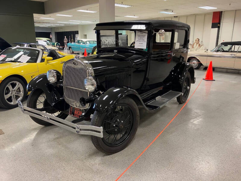 1928 Ford MODEL A TUDOR