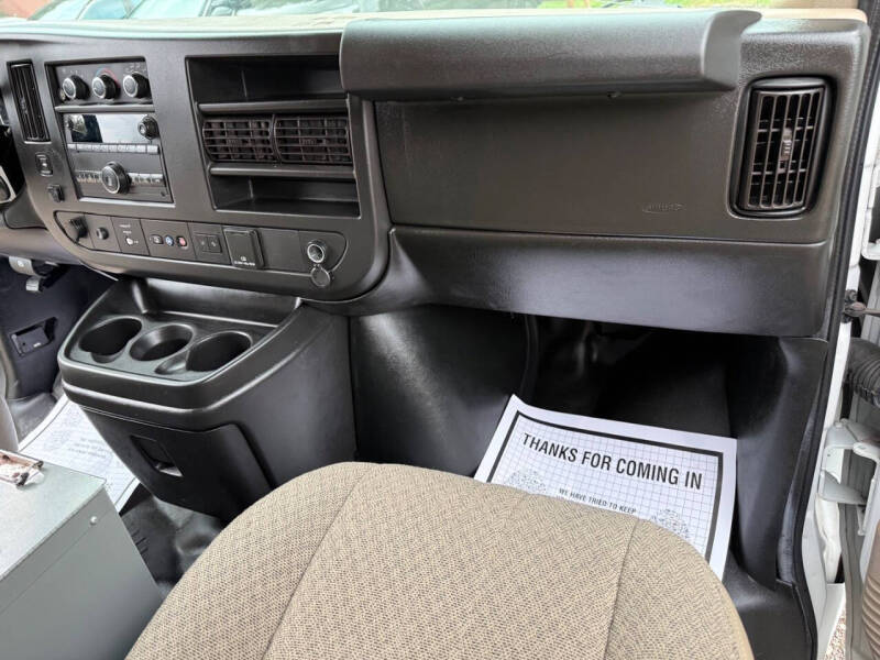 2021 Chevrolet Express 2500