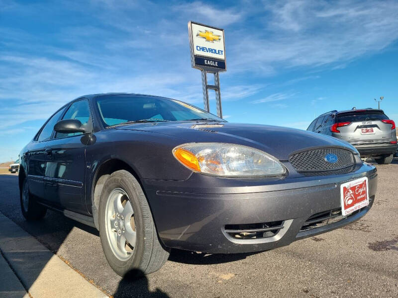 2004 Ford Taurus SES's photo