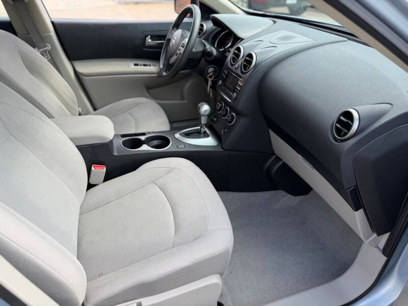 2014 Nissan Rogue Select S