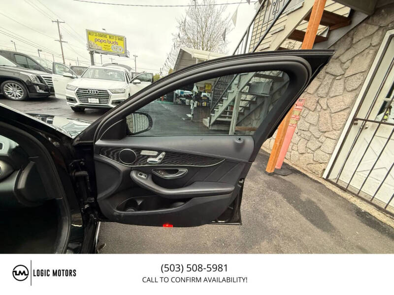 2017 Mercedes-Benz C-Class