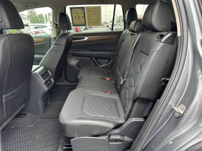 2024 Volkswagen Atlas SE 4Motion