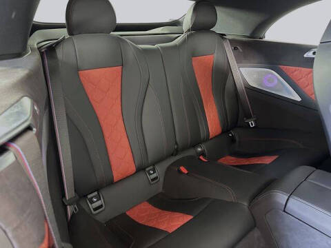 2023 BMW M8 Competition