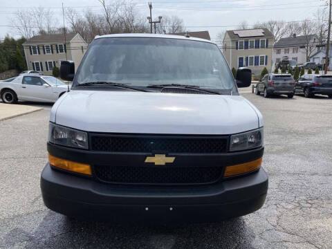 2023 Chevrolet Express 2500