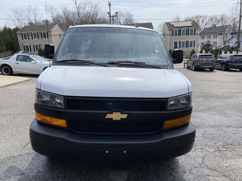 2023 Chevrolet Express 2500