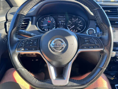 2017 Nissan Rogue SL