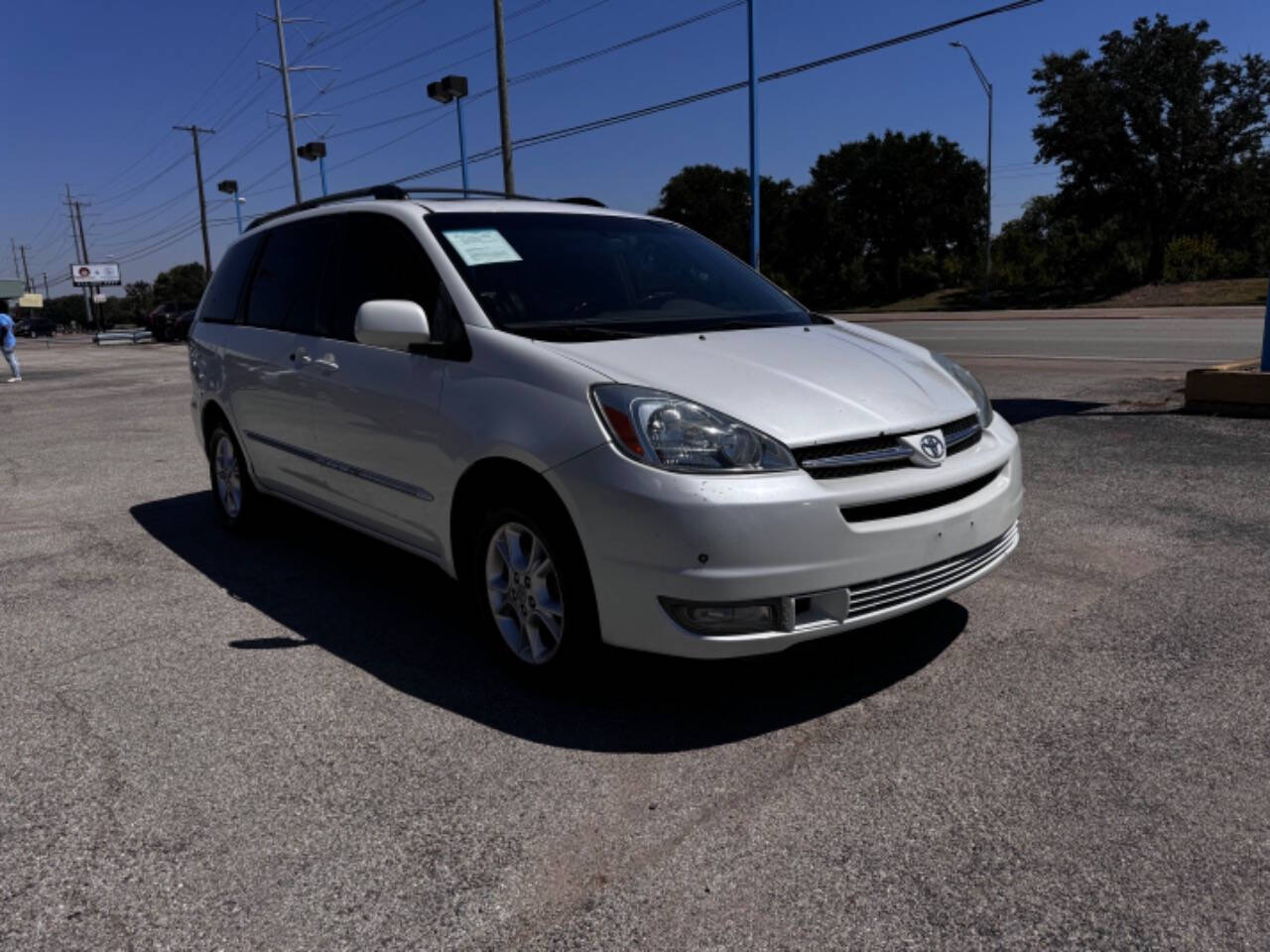 2005 Toyota Sienna for sale at Broadway Auto Sales in Garland, TX