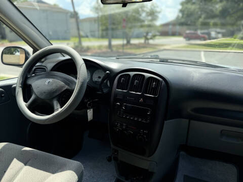 2006 Dodge Grand Caravan SE