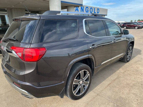 2019 GMC Acadia Denali